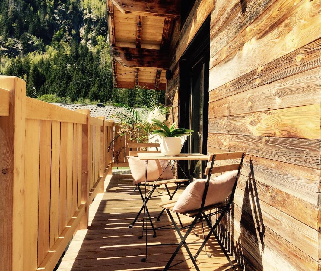 Chalet Le Petit Nicolas, Jacuzzi, Vue Mont Blanc